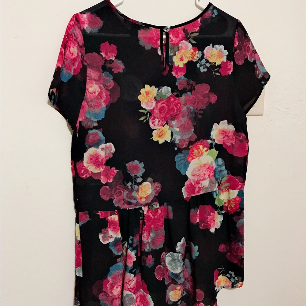 FOREVER21 Flowery Blouse Peplum Shirt! 🌸🌸